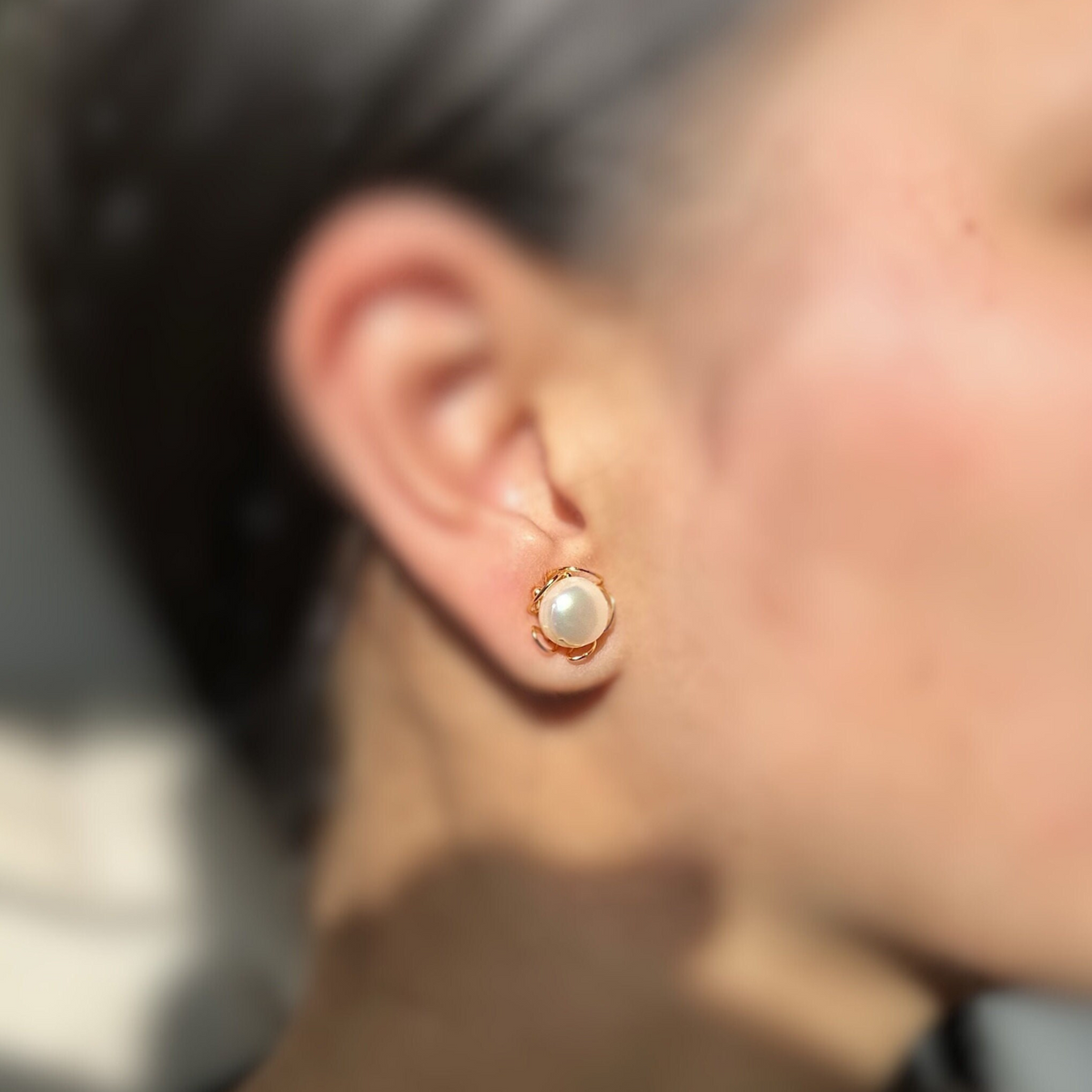 Gold Pearl or Emerald Stud Earrings