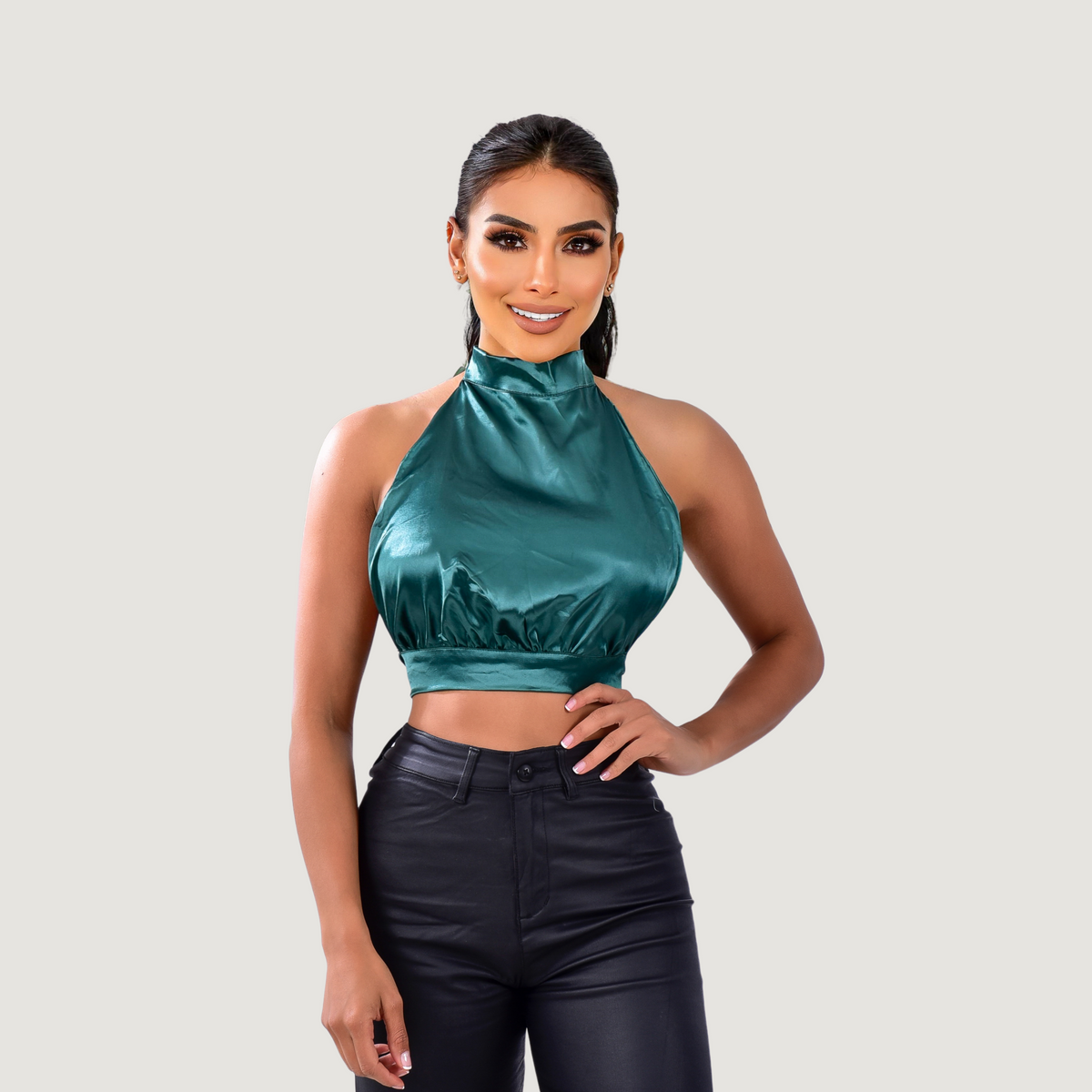 Backless top - adjustable ties - Saida Fashion 