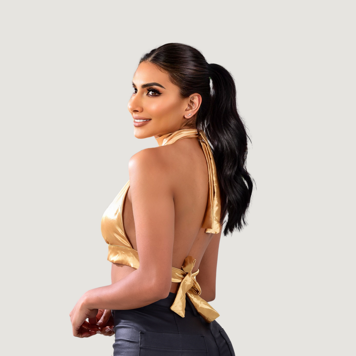 Backless top - adjustable ties - Saida Fashion 