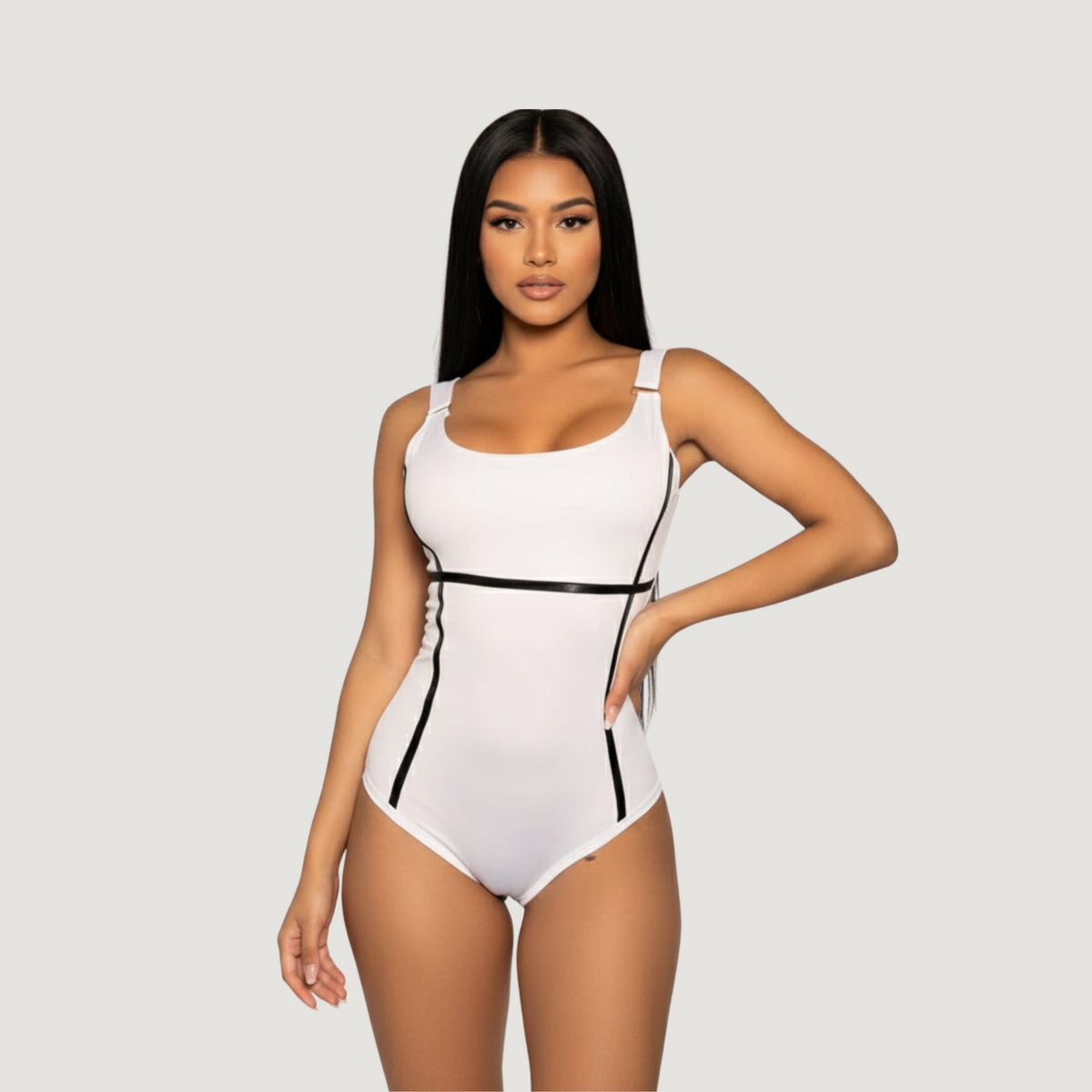 Body de mujer: tirantes ajustables